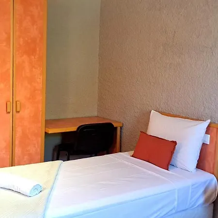 Restaurant Les Alizes Loriol Hotell Le Pouzin